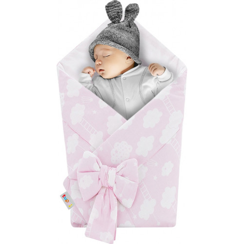 Rożek niemowlęcy bawełniany otulacz dziecięcy becik - RÓŻOWY W BIAŁE CHMURKI Z DRABINKĄ